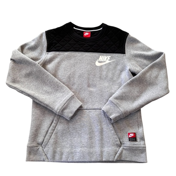 NIKE  FLEECE  CREW SWEATSHIRT GREY BLACK RARE 617778-063 Size Medium - Picture 1 of 4